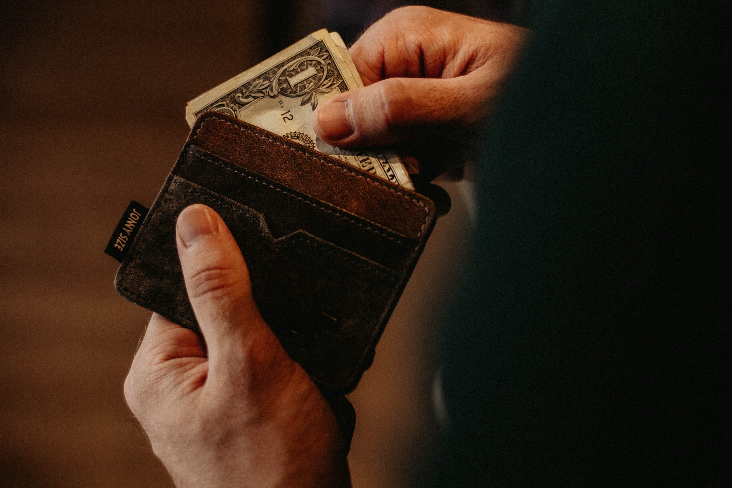 Tips and Techniques for Making Your Wallet Thinner